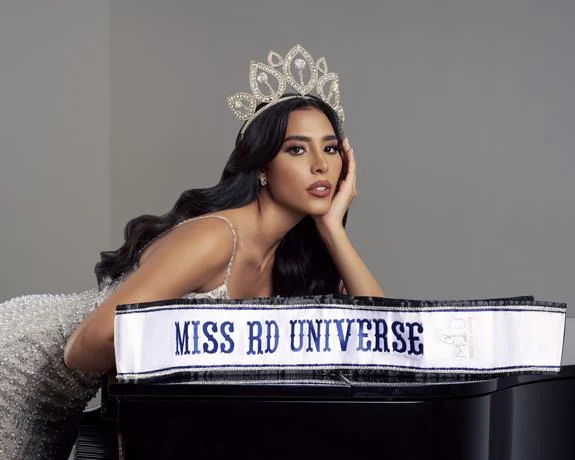 debbie-aflalo-se-despide-como-miss-universo-rd