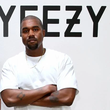 kanye-west-rompe-colaboraciones-con-gap-y-su-linea-yeezy