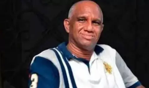 Robert-Vargas