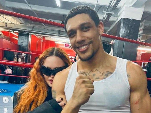 madonnajoshpopper-64005b790300d