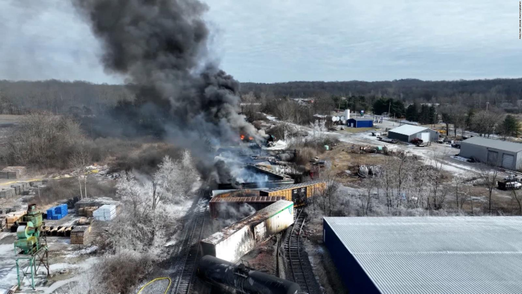 230222170954-ohio-train-derailment-2-vpx-full-169