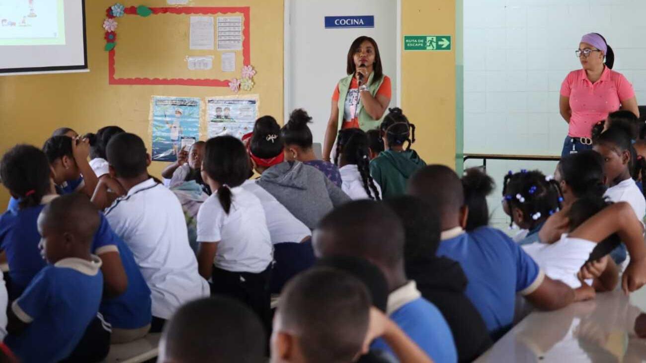 Charla Día Contra la Obesidad (1)
