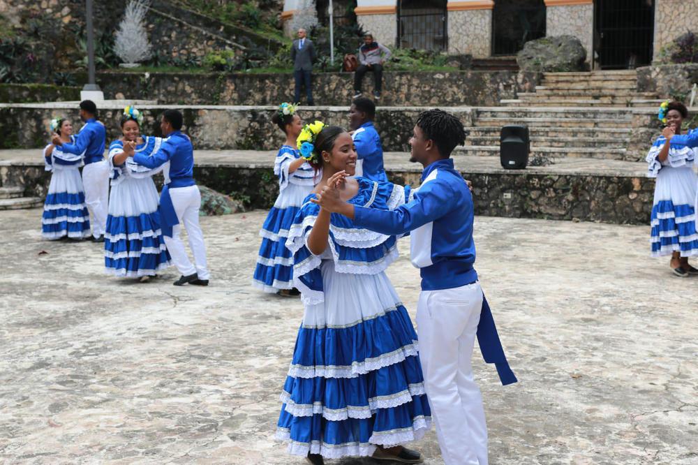 76175fdf-7b29-49b6-8240-9dfde9c7d475