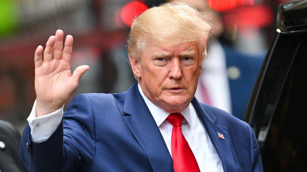 126298078_donaldtrump-3