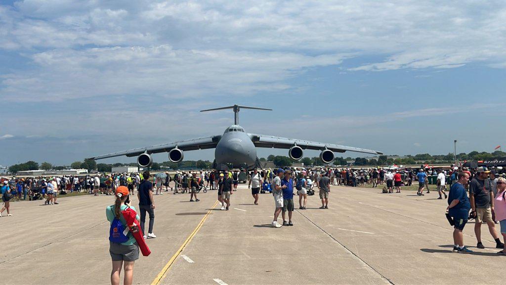feria-eaa-airventure-oshkosh-1024x576
