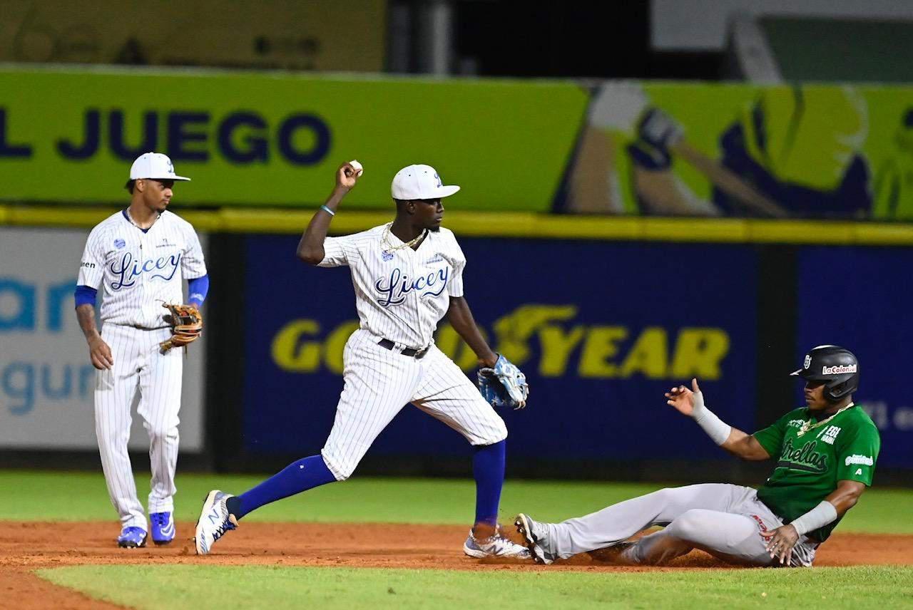 ronny-mauricio-victoria-licey-ante-estrellas