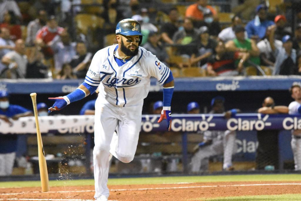Emilio-Bonifacio-Tigres-del-Licey
