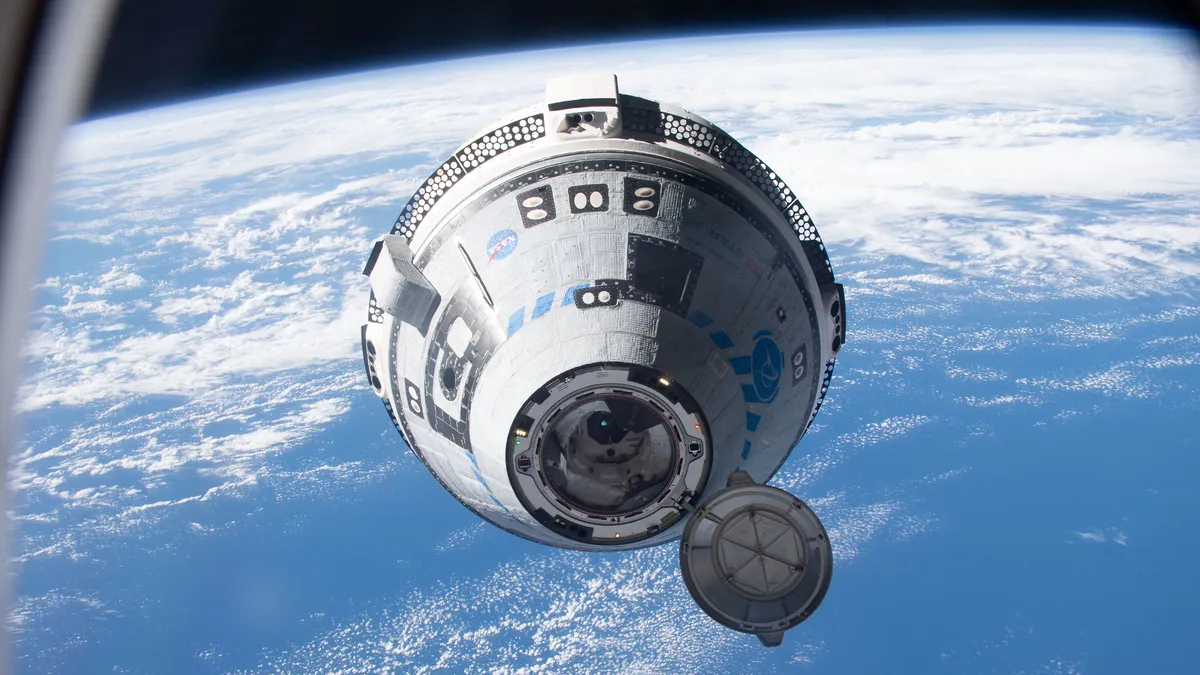 uno-los-modelos-del-starliner-la-nasajpeg