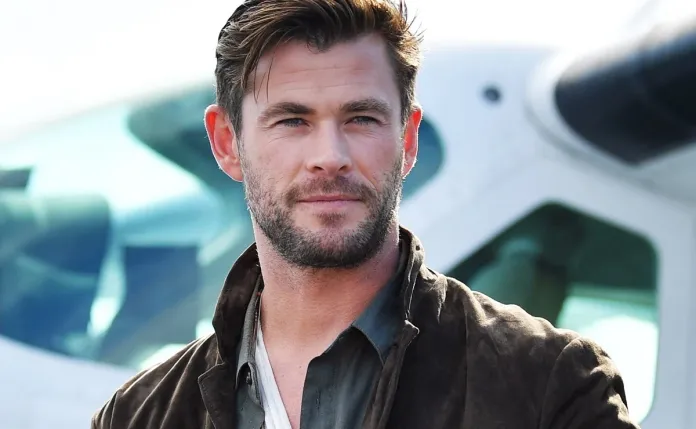 Chris-Hemsworth
