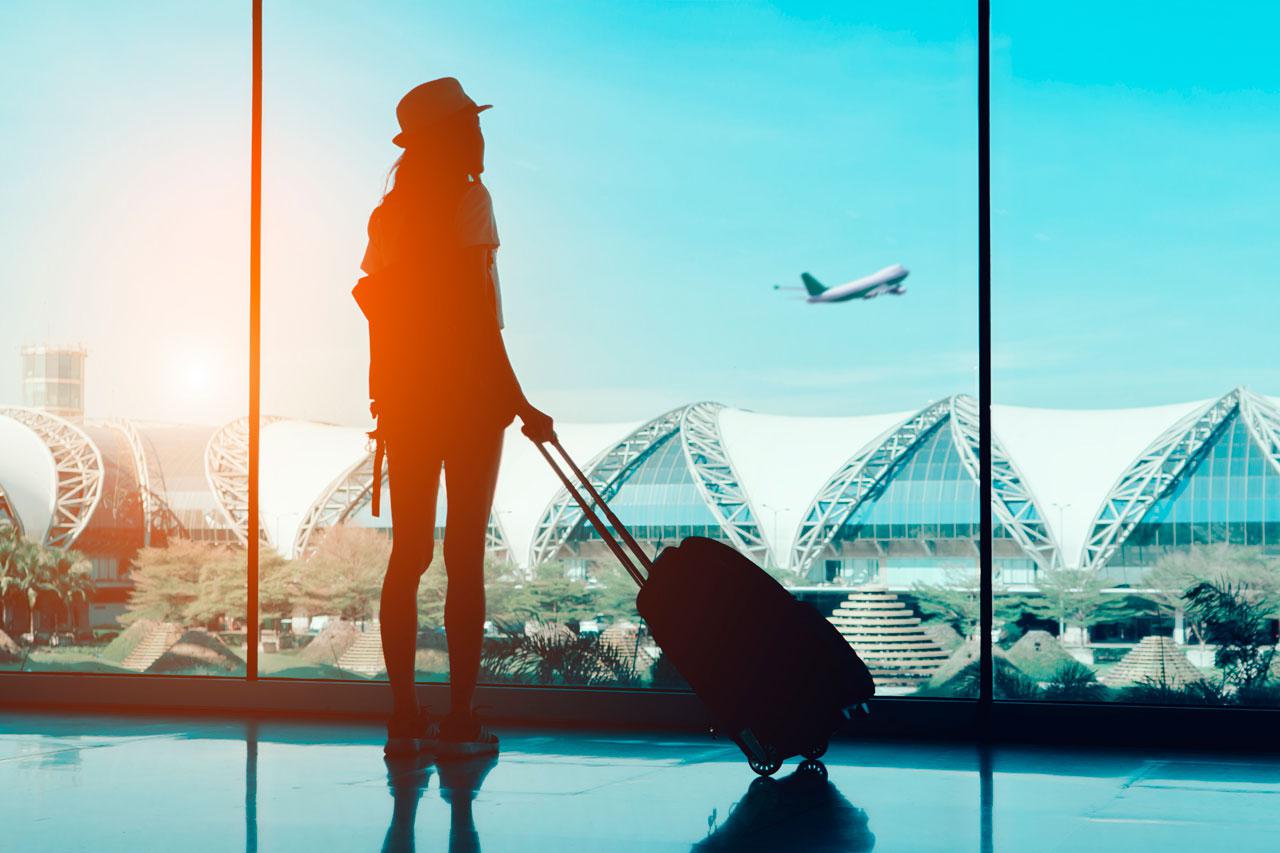 vacaciones-correr-mantener-forma-viaje-avion