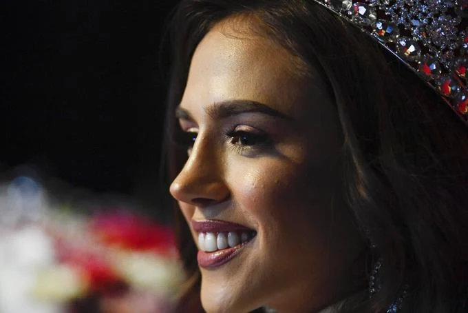 denuncias-de-fraude-empanan-a-la-miss-venezuela-diana-silva-el-jurado-no-la-voto