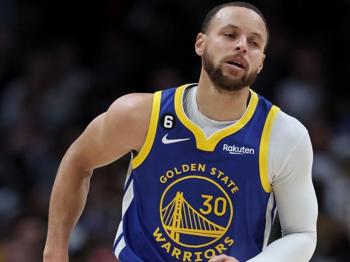nba_curry_warriors.jpg_412320734