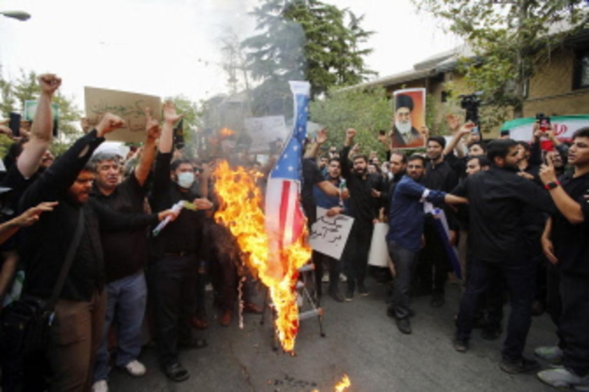 Protestas-en-Iran-tras-la-quema-del-Coran-en-Suecia.-Foto-AFP