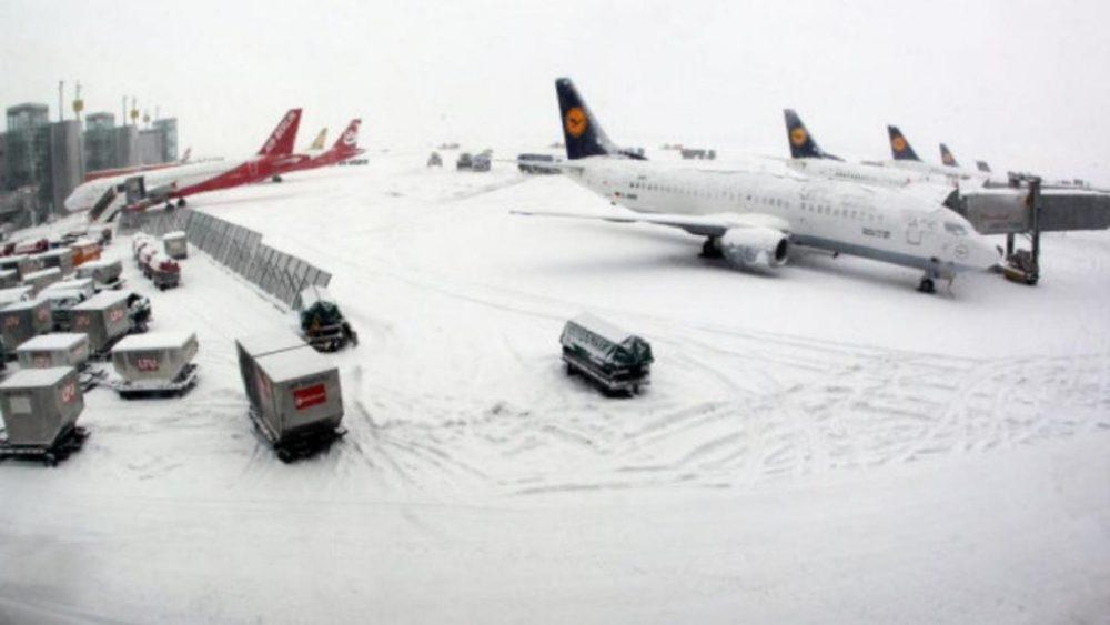 vuelos-navidenos-suspendidos-en-eeuu-por-gran-tormenta-invernal-1034