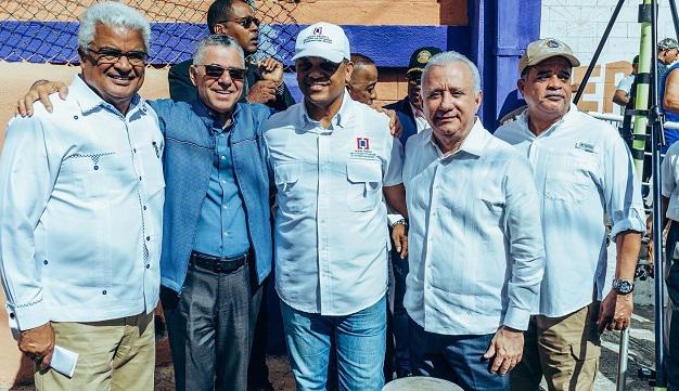 Gilberto-Balbuena-diputado-Mérido-Torres-Rafael-Burgos-Antonio-Taveras-Guzmán-y-Manuel-Jiménez.