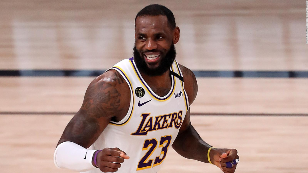 220920171214-deportes-lebron-james-post-full-169
