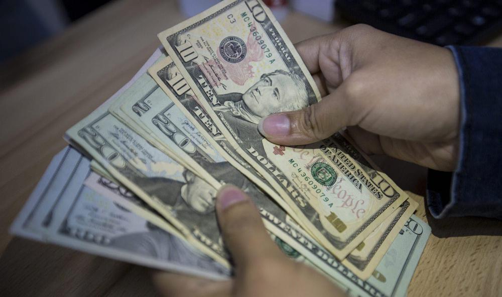 Dolares-y-Bolivares_1-1920x1136