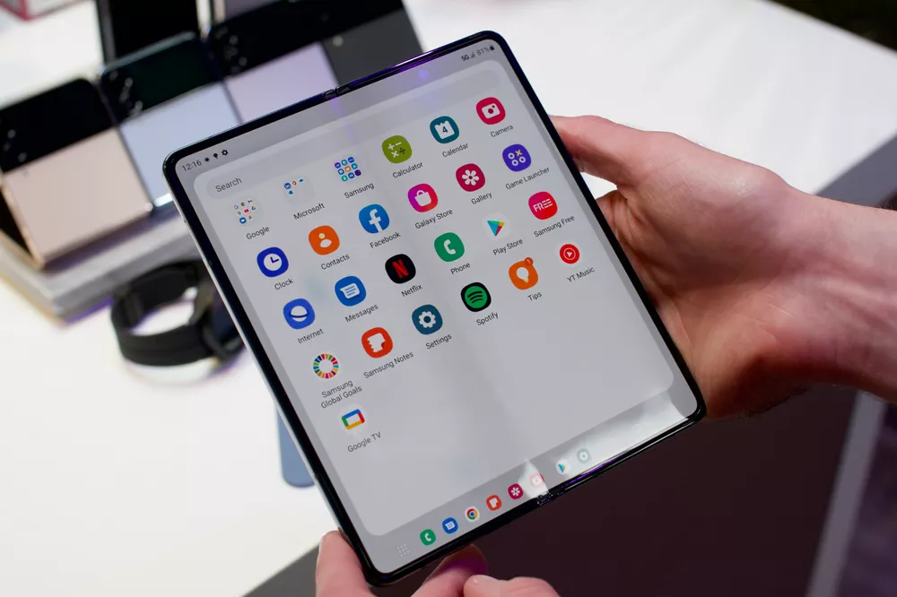 samsung-galaxy-z-fold-4-hands-on-23