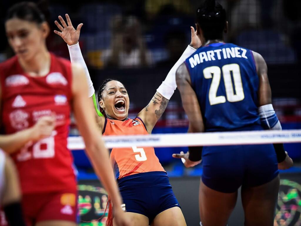 Brenda-Castillo-segunda-mejor-jugadora-de-voleibol-de-todos-los-tiempos-1024x768