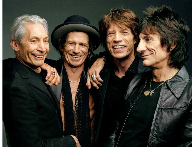 220802190837-01-my-life-as-a-rolling-stone-restricted-800x600-1-800x600