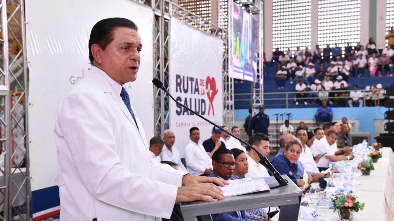 Ministro Daniel Rivera Ruta de la Salud MAO