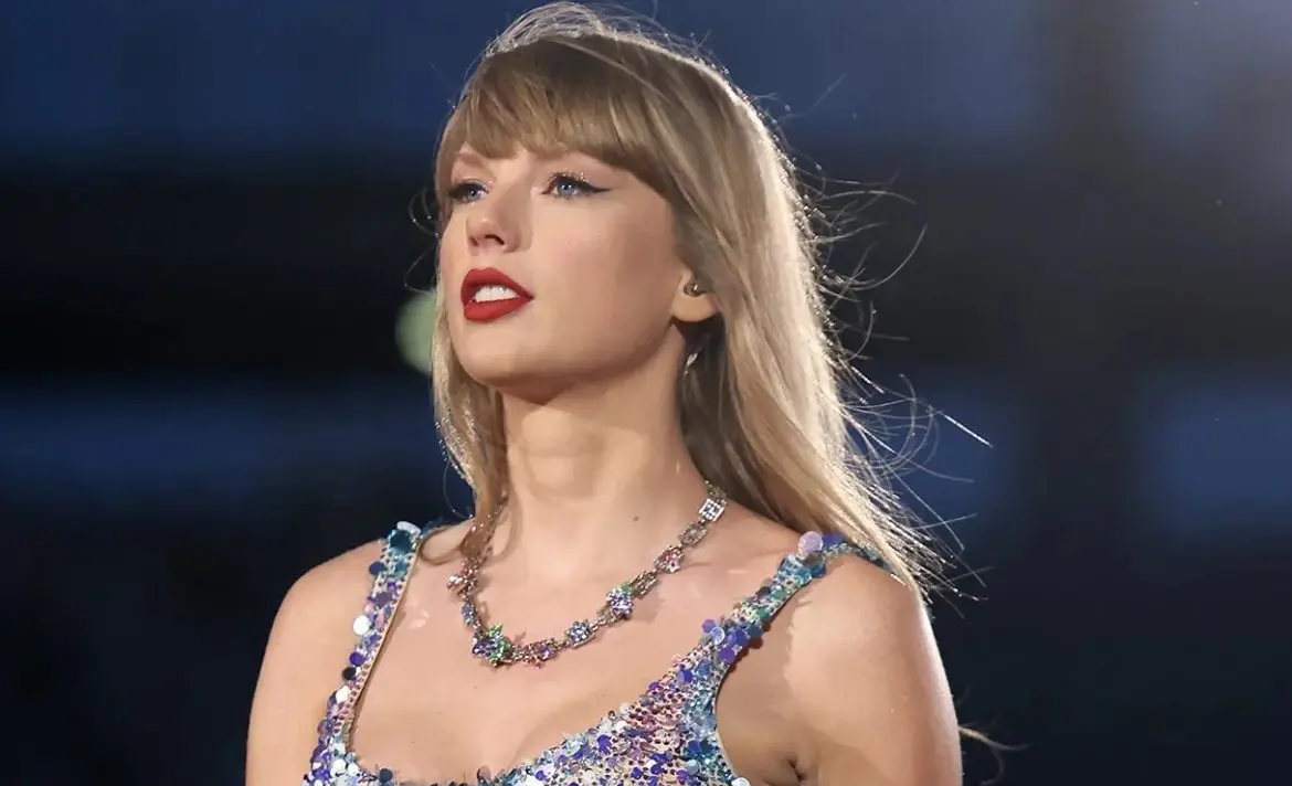Silueta-Taylor-Swiftp01-e1693445501486