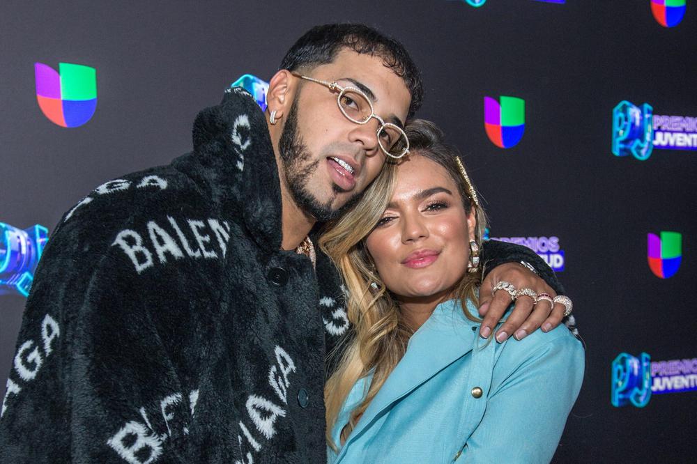 Anuel-AA-menciona-a-Karol-G-en-su-nuevo-tema-y-enciende-la-p-scaled