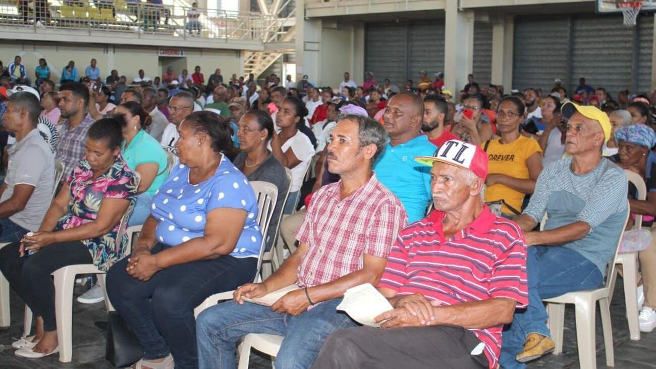 Titulación Azua (1)