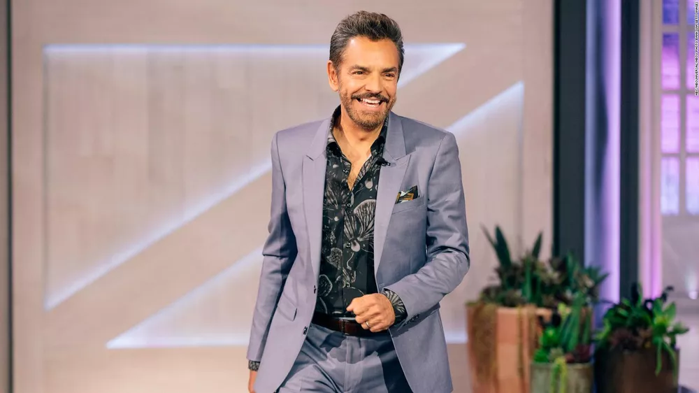 220404125410-eugenio-derbez-full-169
