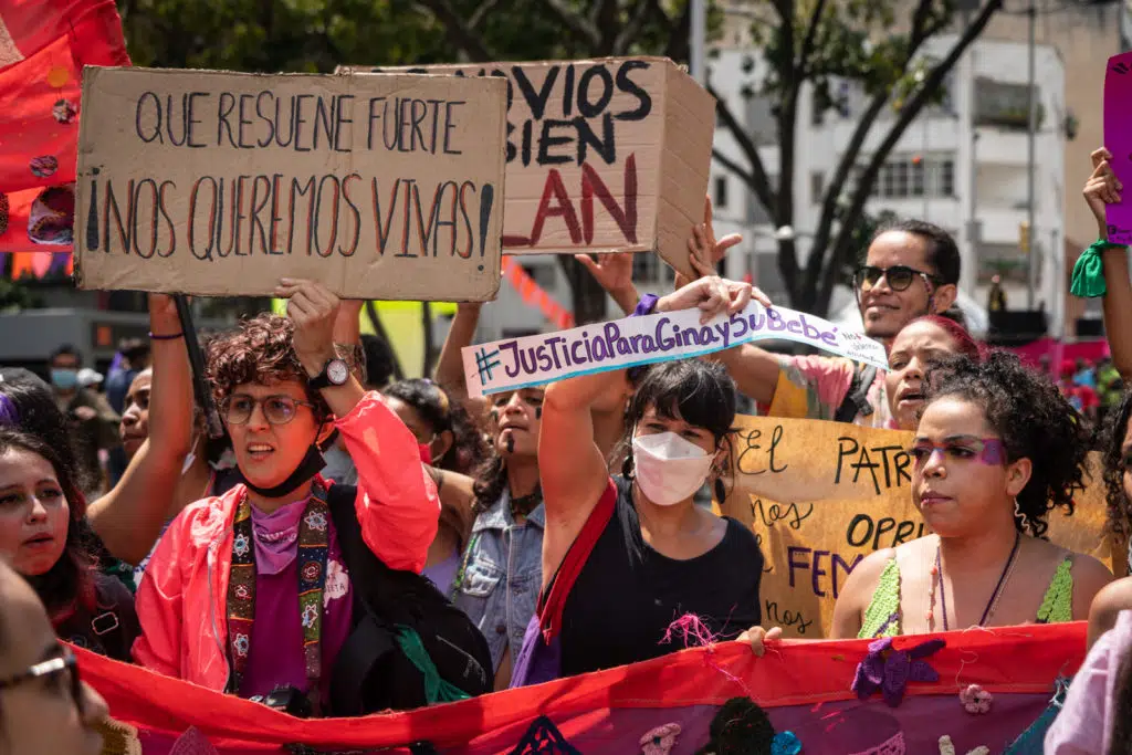 22-Protesta-de-mujeres-feministas-en-el-Dia-Internacional-de-la-Mujer-El-Diario-by-Jose-Daniel-Ramos-1024x683.jpg
