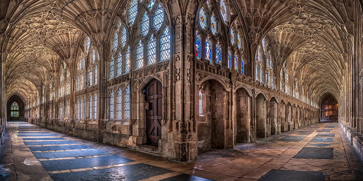 web3-lead-gloucester-cathedral-wikipedia