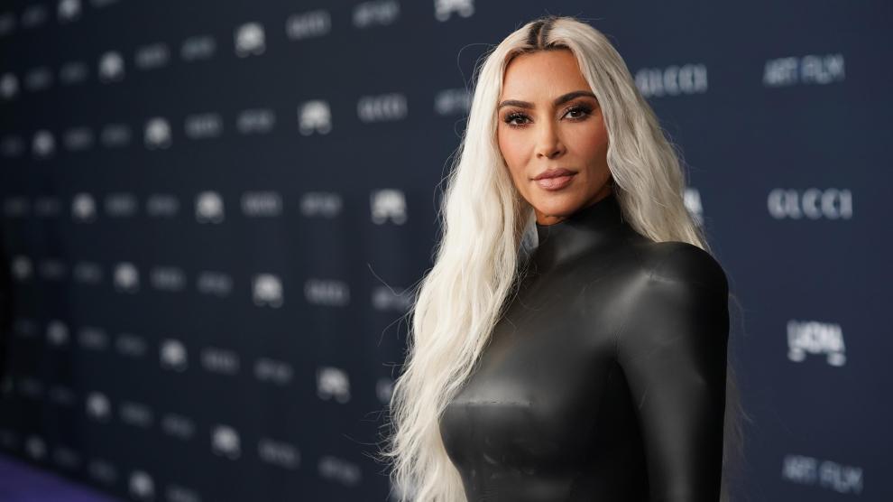 kim-kardashian.r_d.2873-1915
