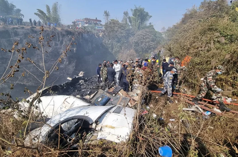 Avion-Nepal-828x548
