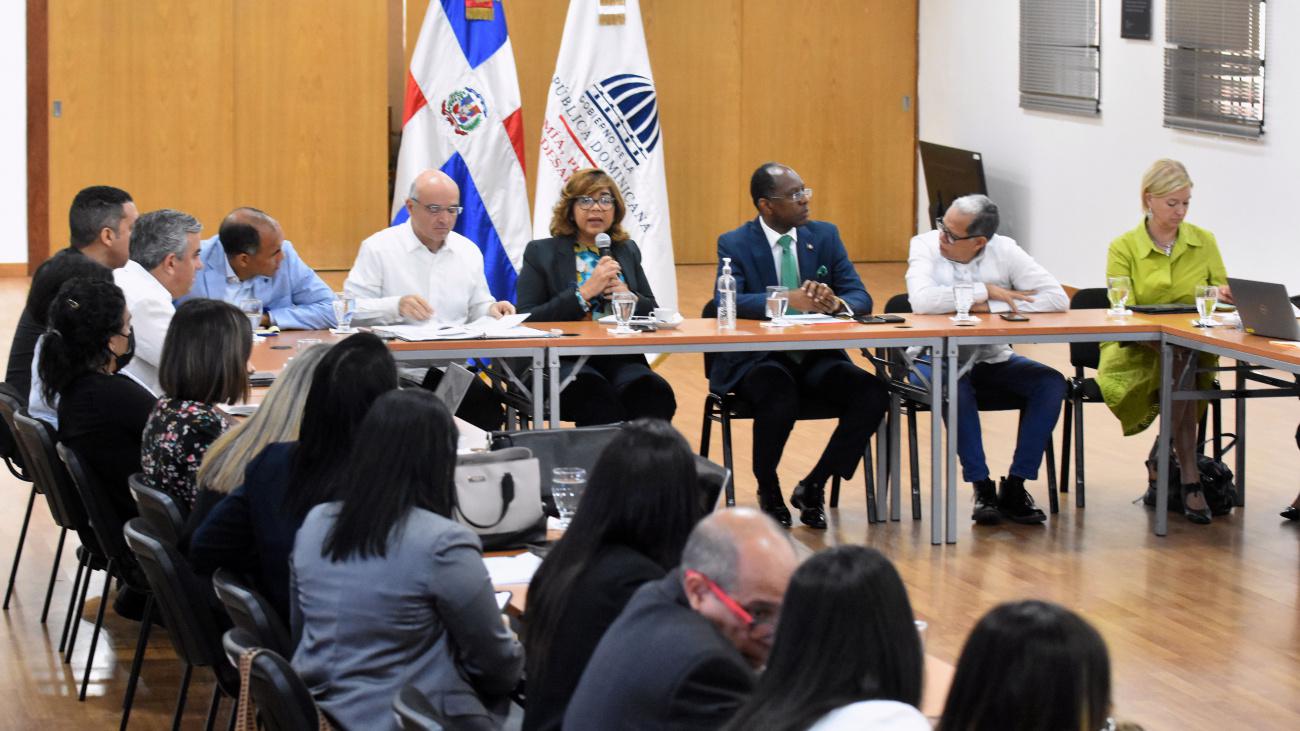 OLAYA DOTEL - Reunion organismo del Estado y agencias de cooperacion - 15