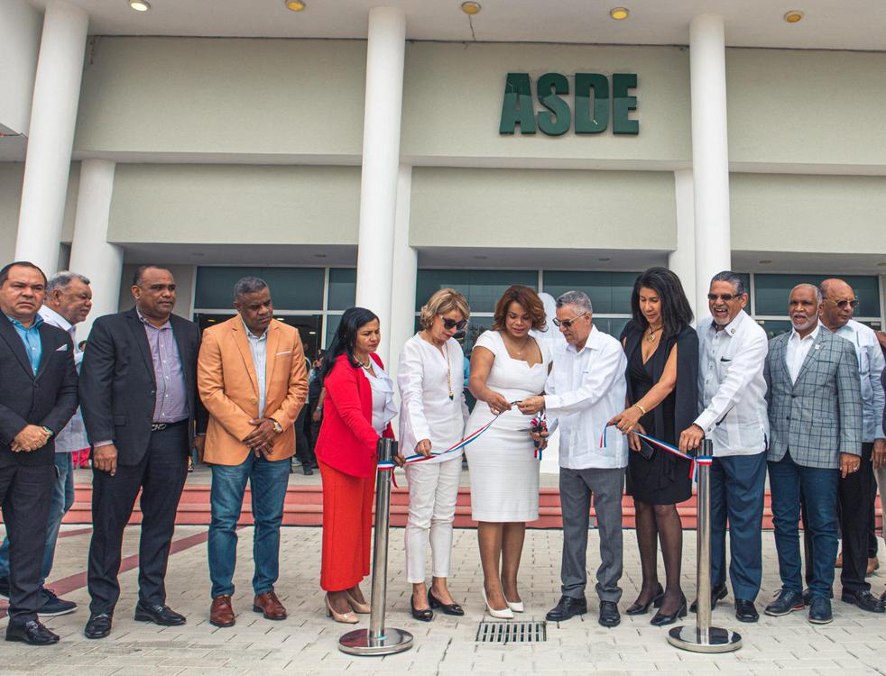 1c661e7c-5b50-42ef-97f6-44a0d11ecbb1