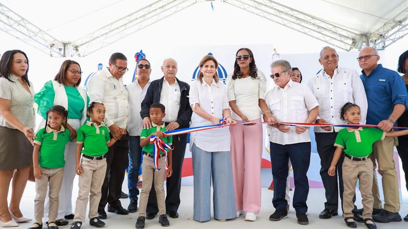 Inauguraciones VP Raquel Peña 1
