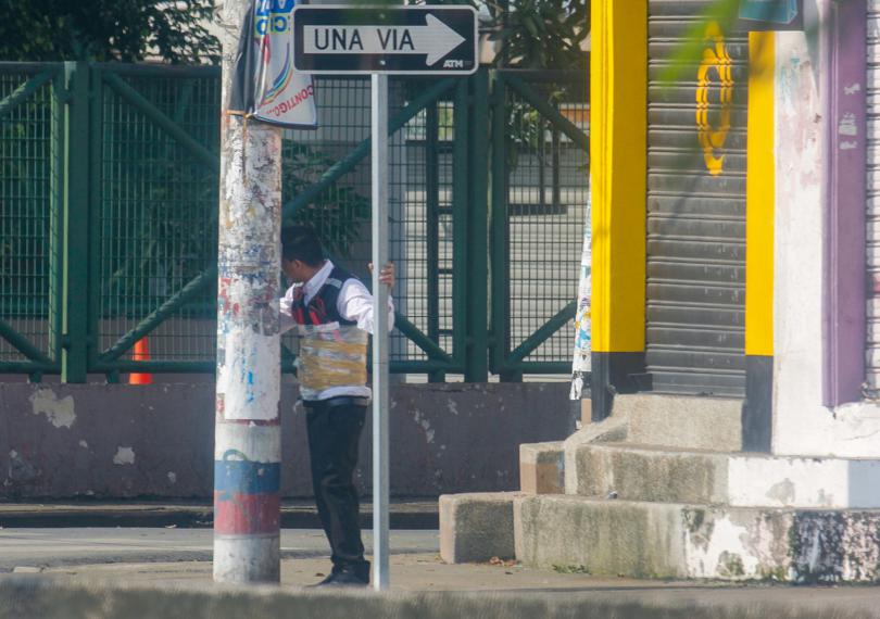desactivan_bomba_adherida_al_cuerpo_de_un_hombre_en_ecuador_efe_1