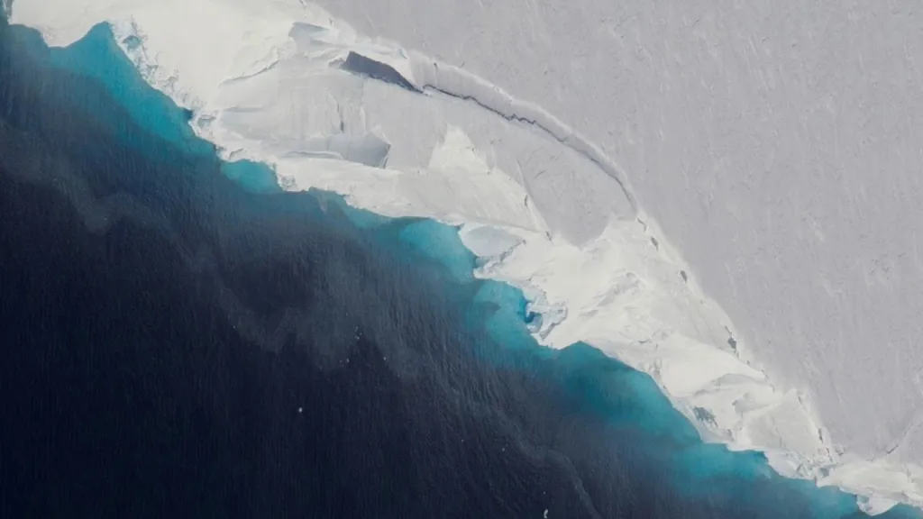 230215101144-thwaites-glacier-antarctica-file