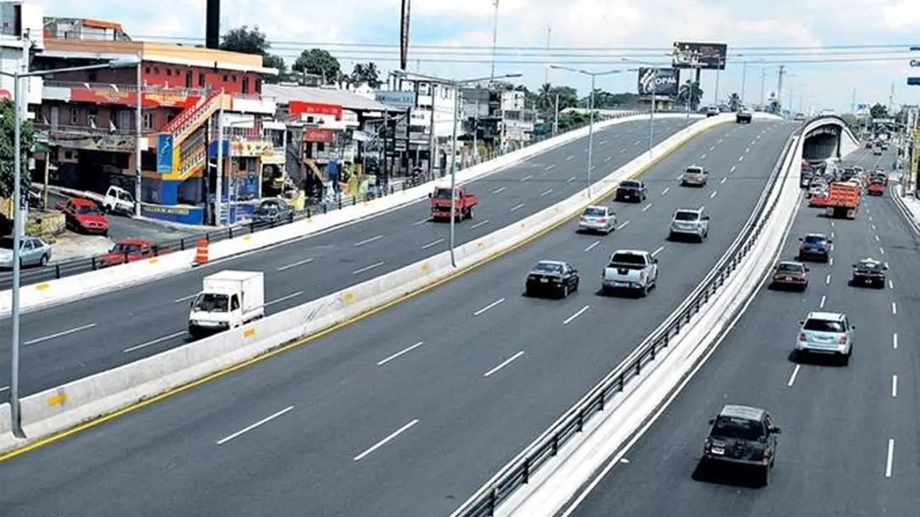 Elevado-de-la-autopista-Duarte_0