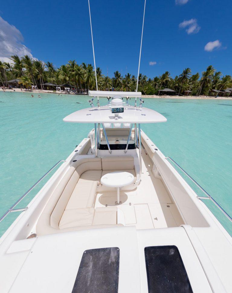 3343928198_VIP_Boat_13-768x969