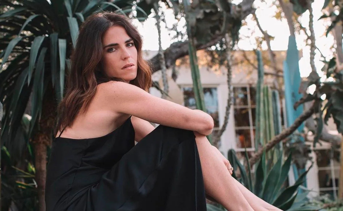 ejercicios_celebridades_karla_souza.jpg_242310155