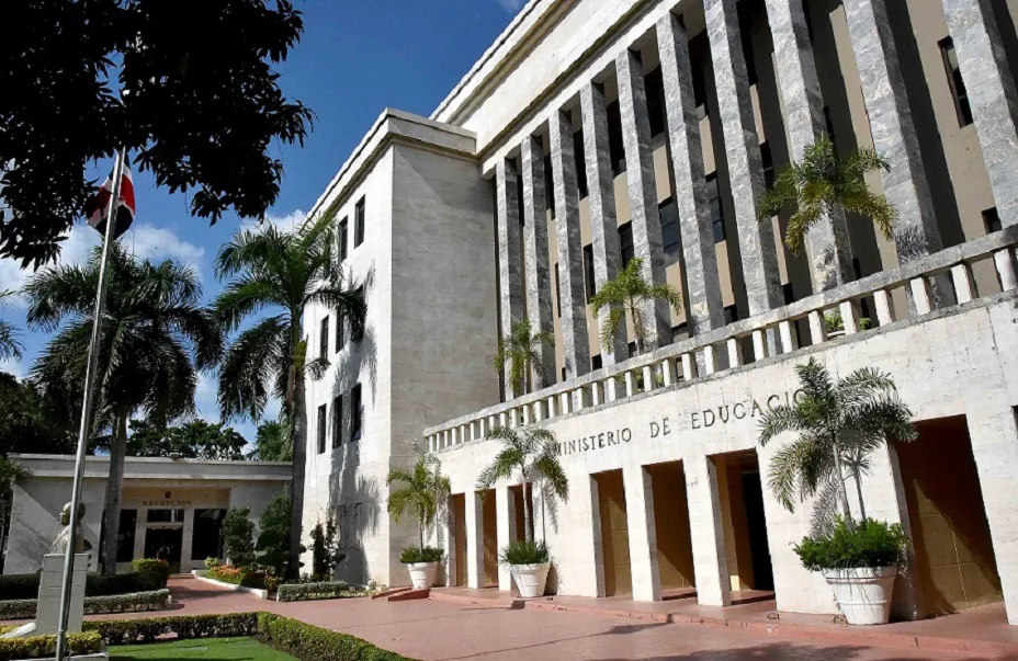 Ministerio-de-Educacion-Fachada-