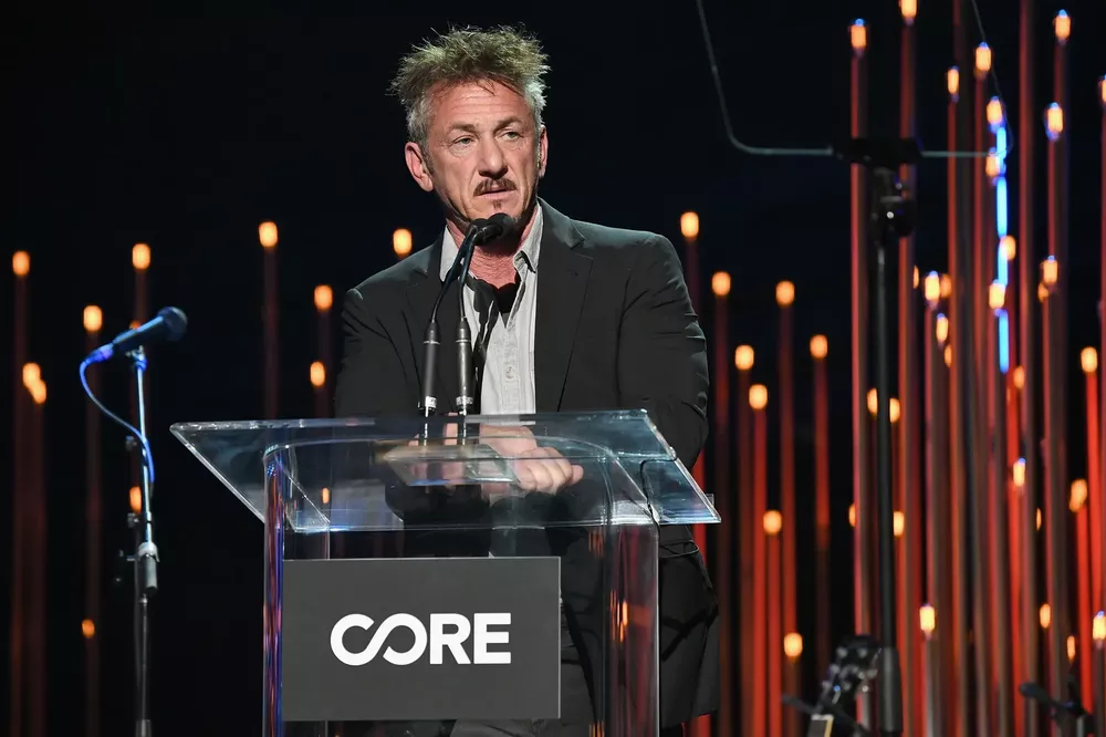 01-Sean-Penn-CORE-Gala