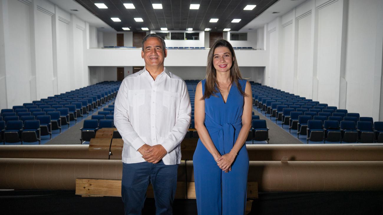 Entrega de Pantalla Foto Oficial 1