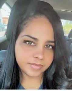 9075922-237x300