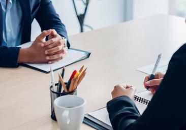 poner-curriculum-llamar-atencion-empresas-kep-U210216975700aGG-366x256@La Verdad