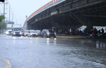 clima-en-rd-vaguada-seguira-provocando-lluvias-para-este-domingo-8ab013c8-focus-0-0-375-240