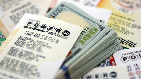 Gano-la-loteria-con-su-familia-en-Texas-pero-hoy-vive-al-dia-shutterstock_2705209667