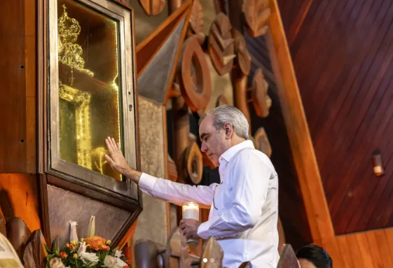 Abinader-no-va-a-la-basilica