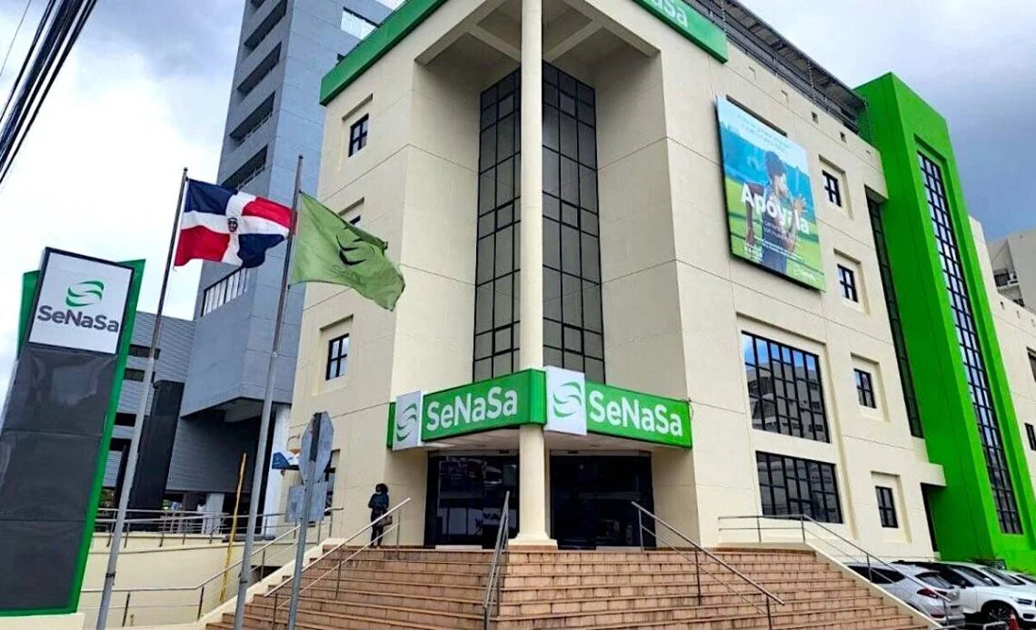 PEPCA-realiza-varios-allanamientos-en-Sanchez-Ramirez-por-caso-SeNaSa-2.0-1140x694